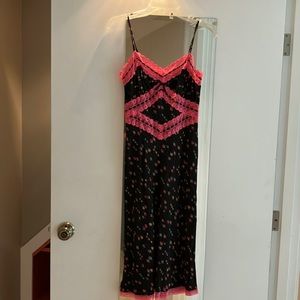 Beautiful Betsy Johnson dress, never wore, no tag